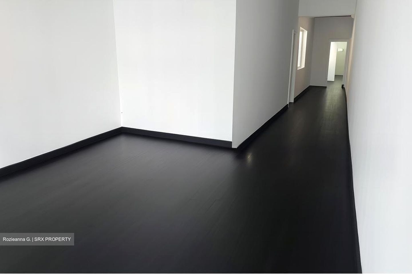 Textile Centre (D7), Shop House #498464501